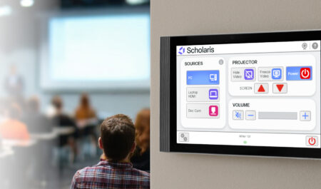 Photo of collegiate classroom using a Scholaris™ generic UI on a TCX10 Touchscreen